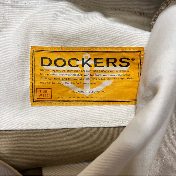 2010 Dockers K-1 Khakis Straight Fit Men’s Size 38x30 Beige Button Fly NWT - Picture 9 of 16